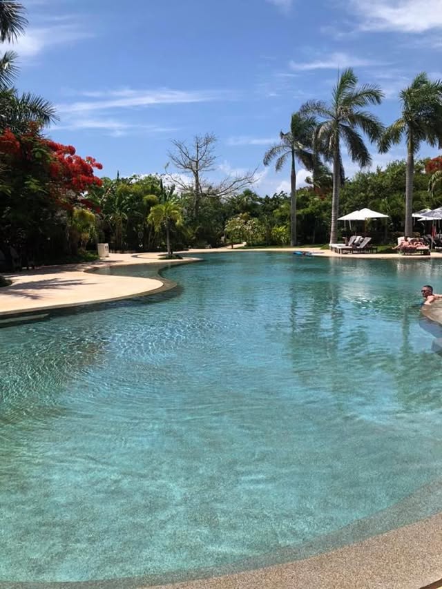 Blue Water Travel Facebook photo