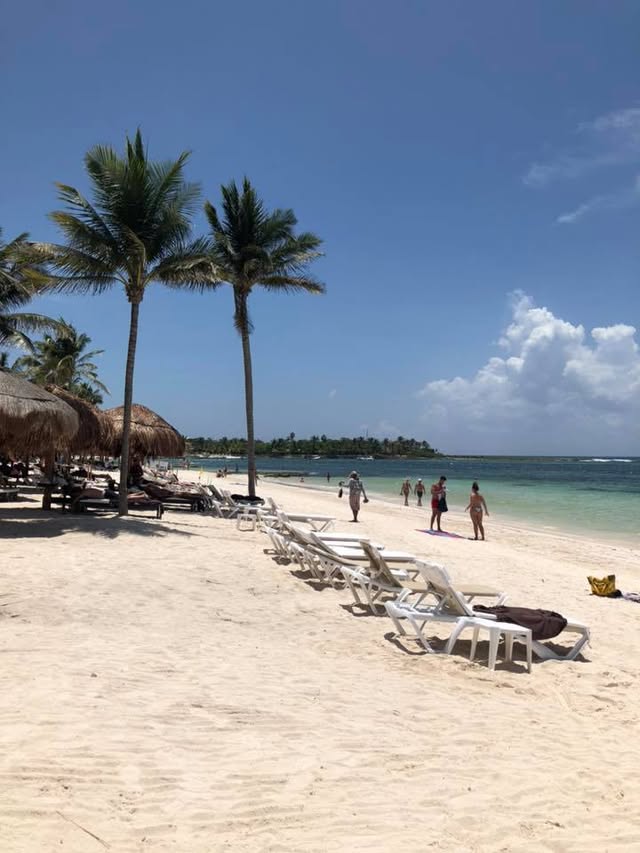 Blue Water Travel Facebook photo