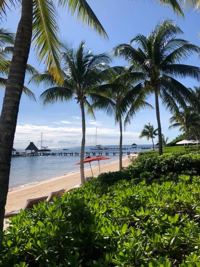Blue Water Travel Facebook photo