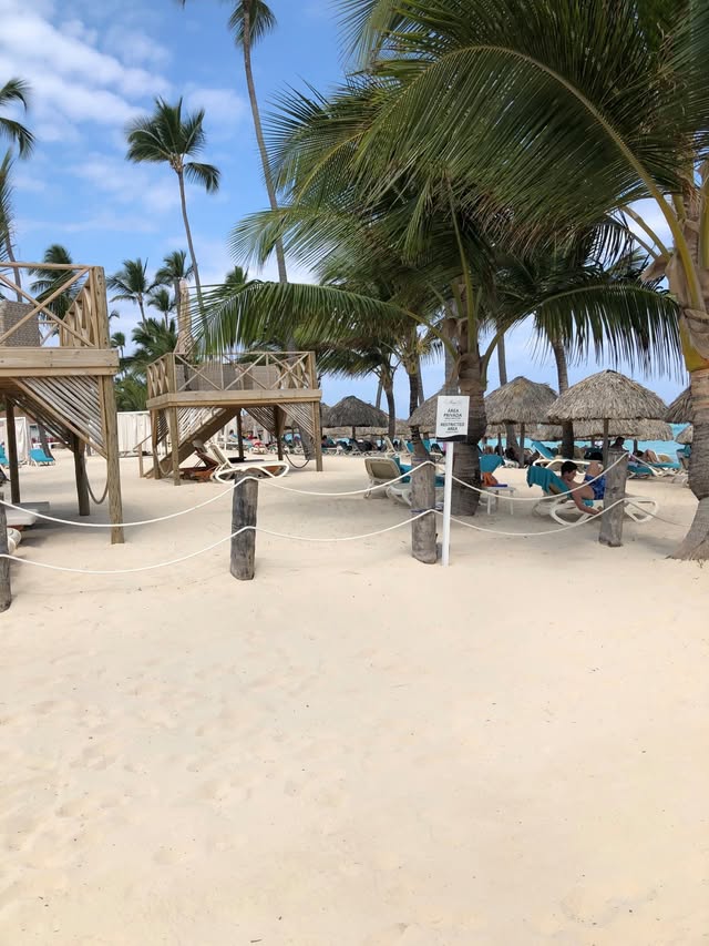 Blue Water Travel Facebook photo