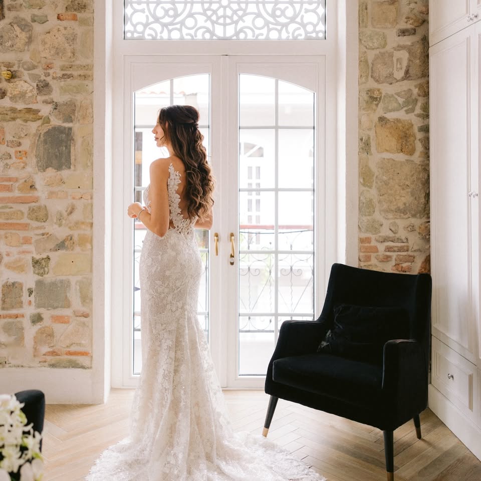 Outdoor destination wedding ceremony